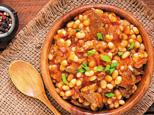 Frijoles Blancos con Costilla