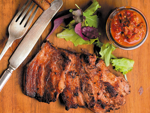 Filete de Cerdo a la Parrilla en Salsa Barbacoa Picante