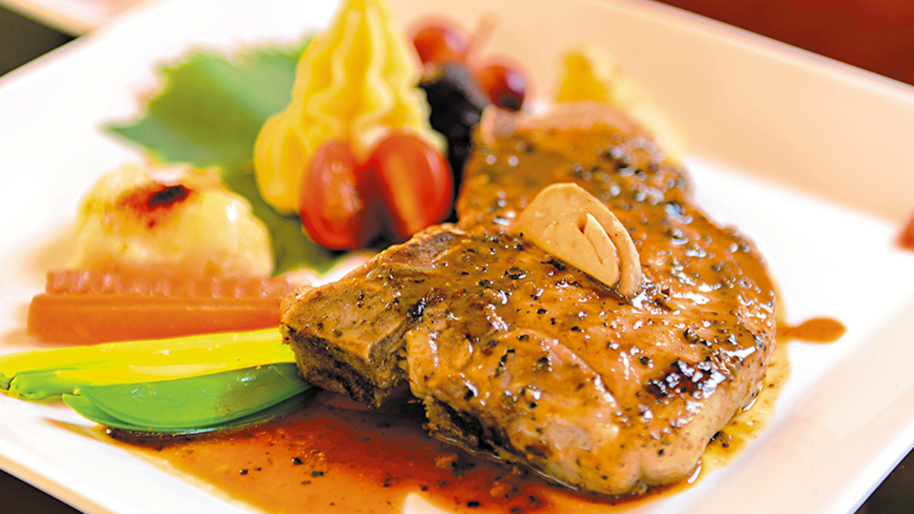 Chuleta al Horno con Verduras