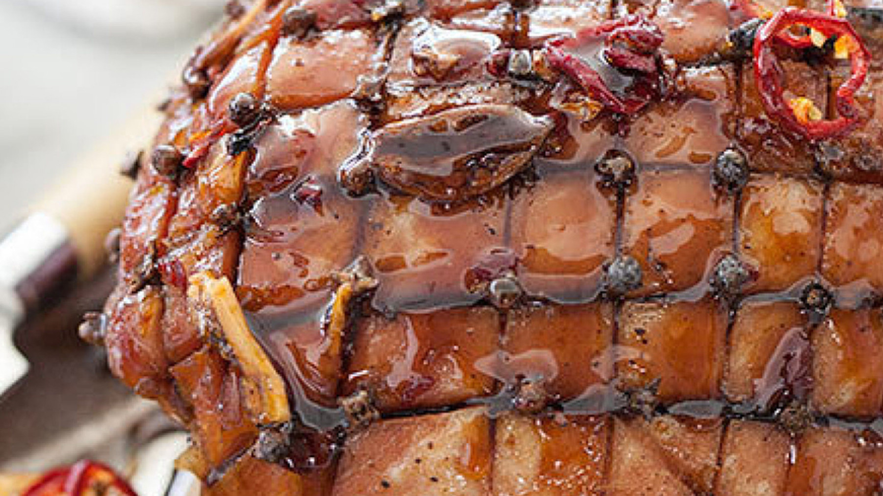 Jamón Virginia con Salsa de Frutas