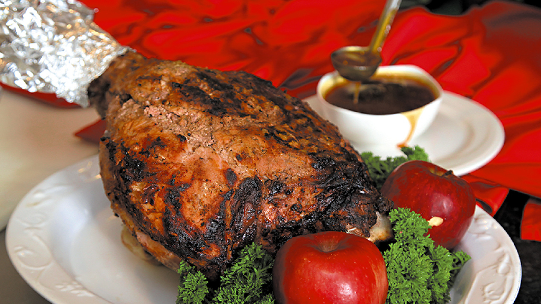 Pierna Asada con Salsa Agridulce