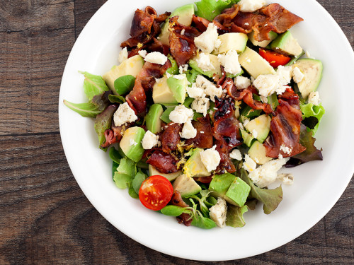 Ensalada de Aguacate y Lomo Canadiense