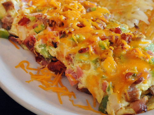 Omelette de Claras con Chorizo Suelto