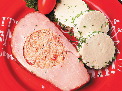 Lomo de Cerdo Relleno de Chorizo Casero y Cuajada