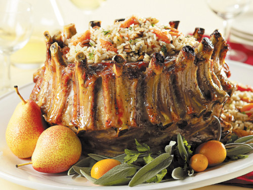 Corona de Cerdo Rellena de Arroz Navideño