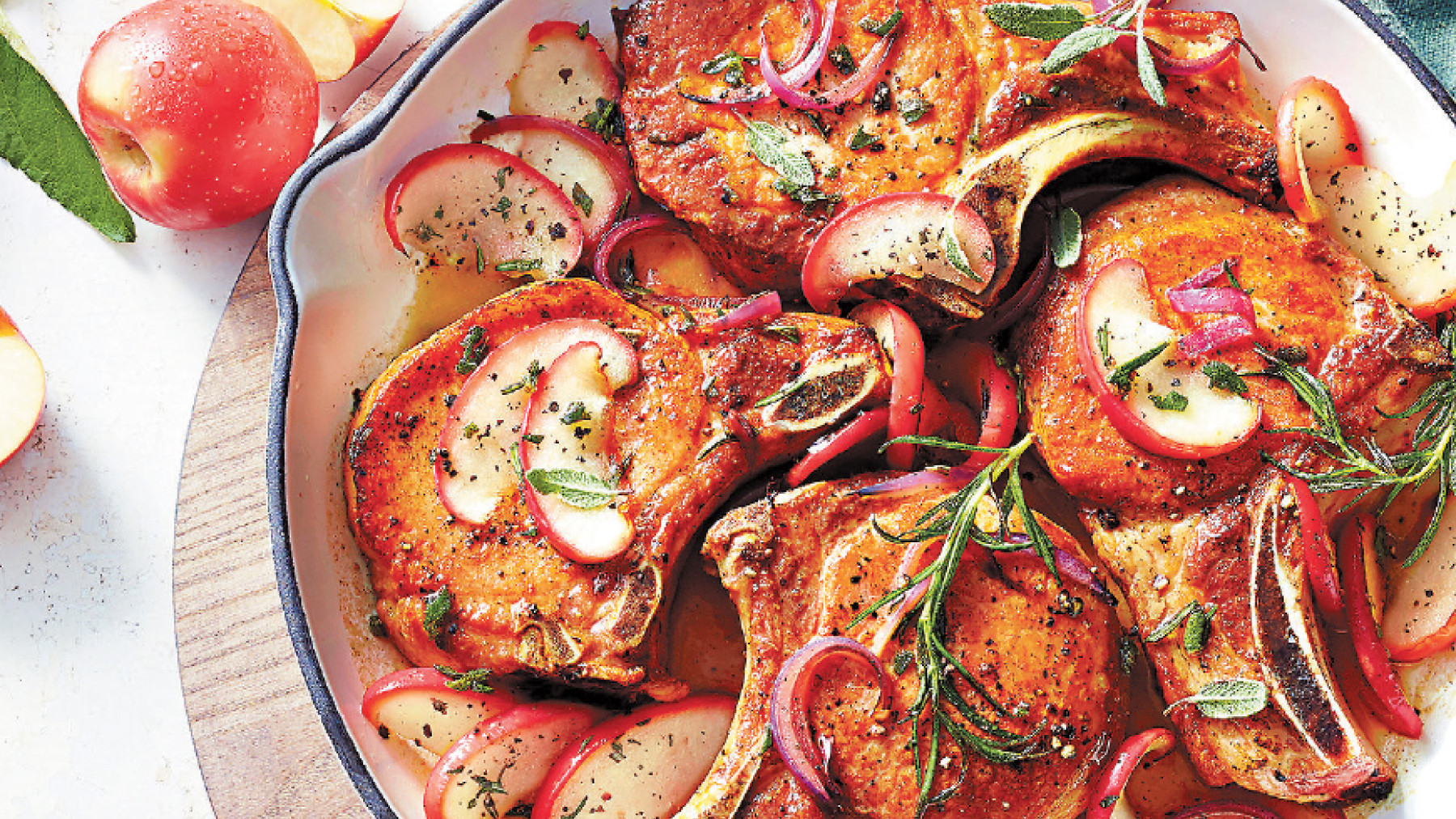 Chuletas de Cerdo con Salsa de Manzanas