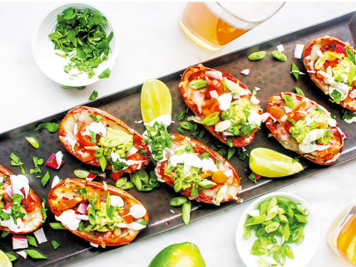 Nachos de Cáscara de Papa con Chorizo