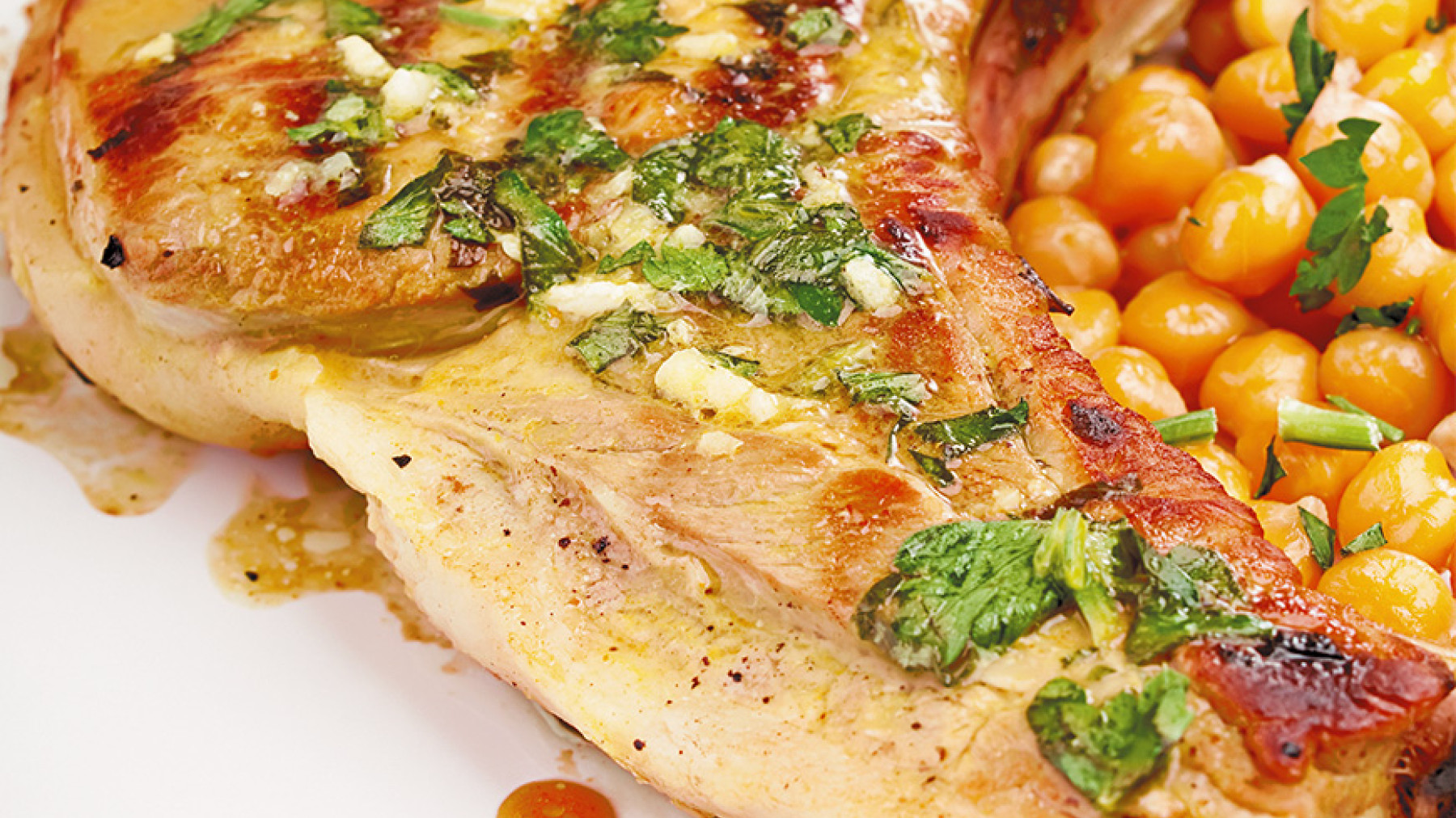 Chuletas al Romero con Garbanzos