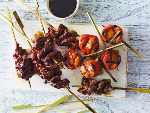 Pinchos de asar de cerdo criollo