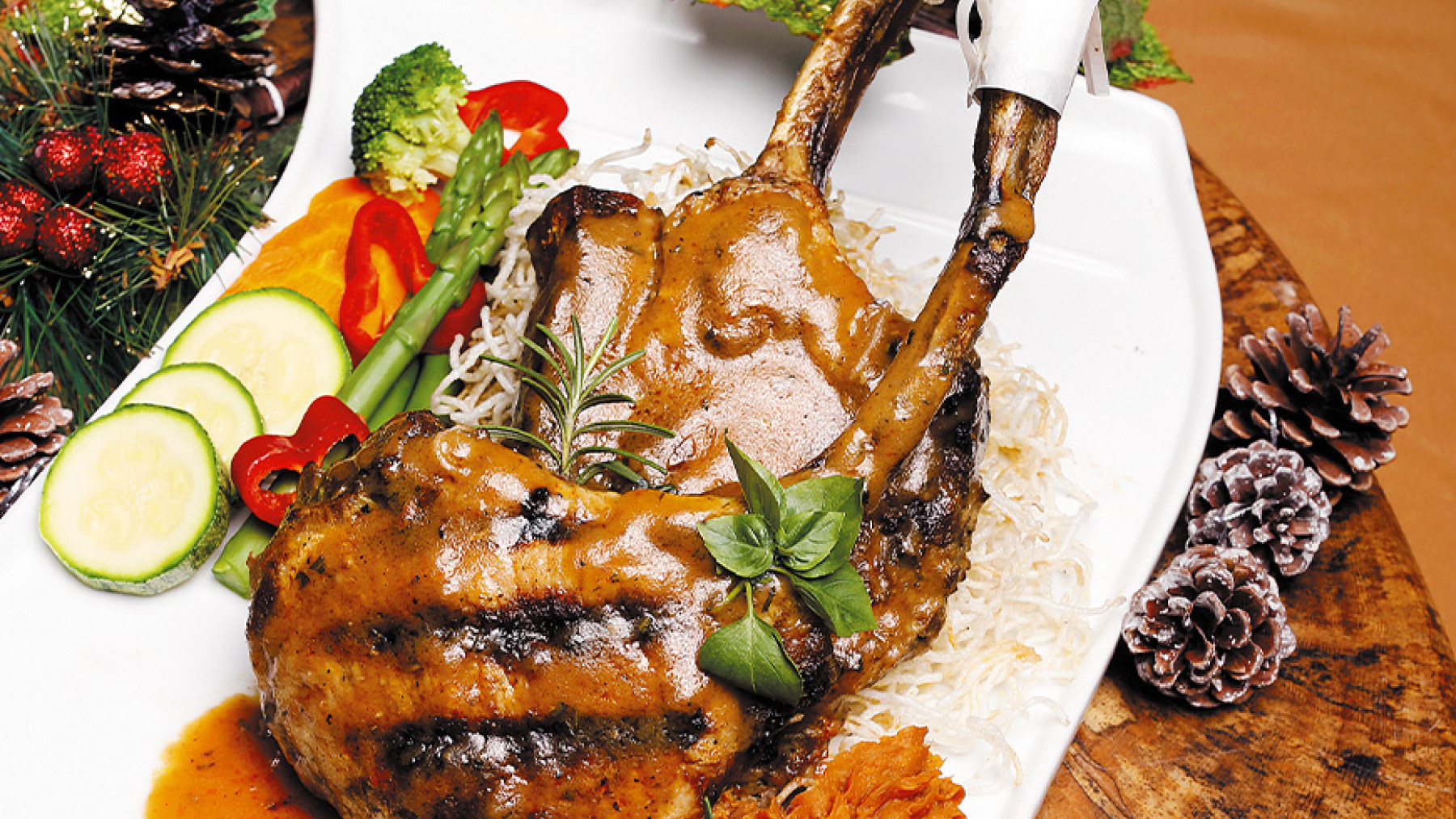 Chuletas Tomahawk en salsa chipotle y maple