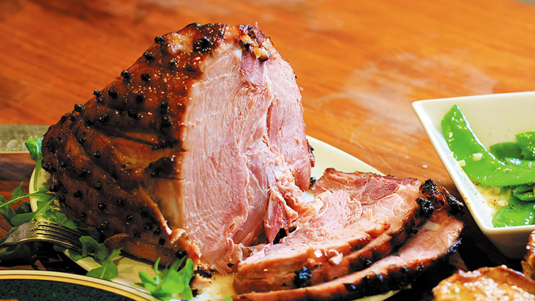 Jamón con adobo de piña y menta
