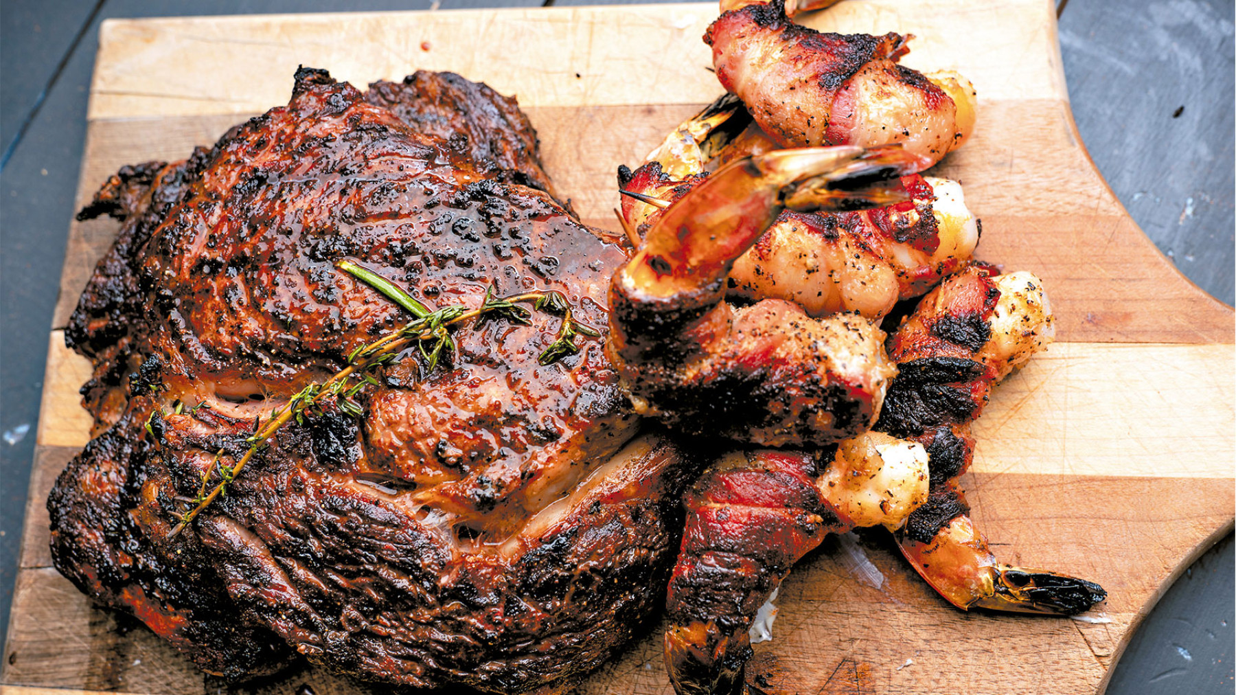 Mar y Tierra de Bistec de Cerdo con Camarones