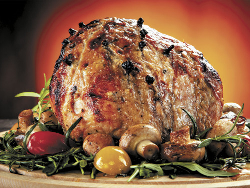 Pierna de Cerdo al Horno Glaseada con Vegetales