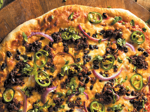 Pizza al grill con chorizo criollo