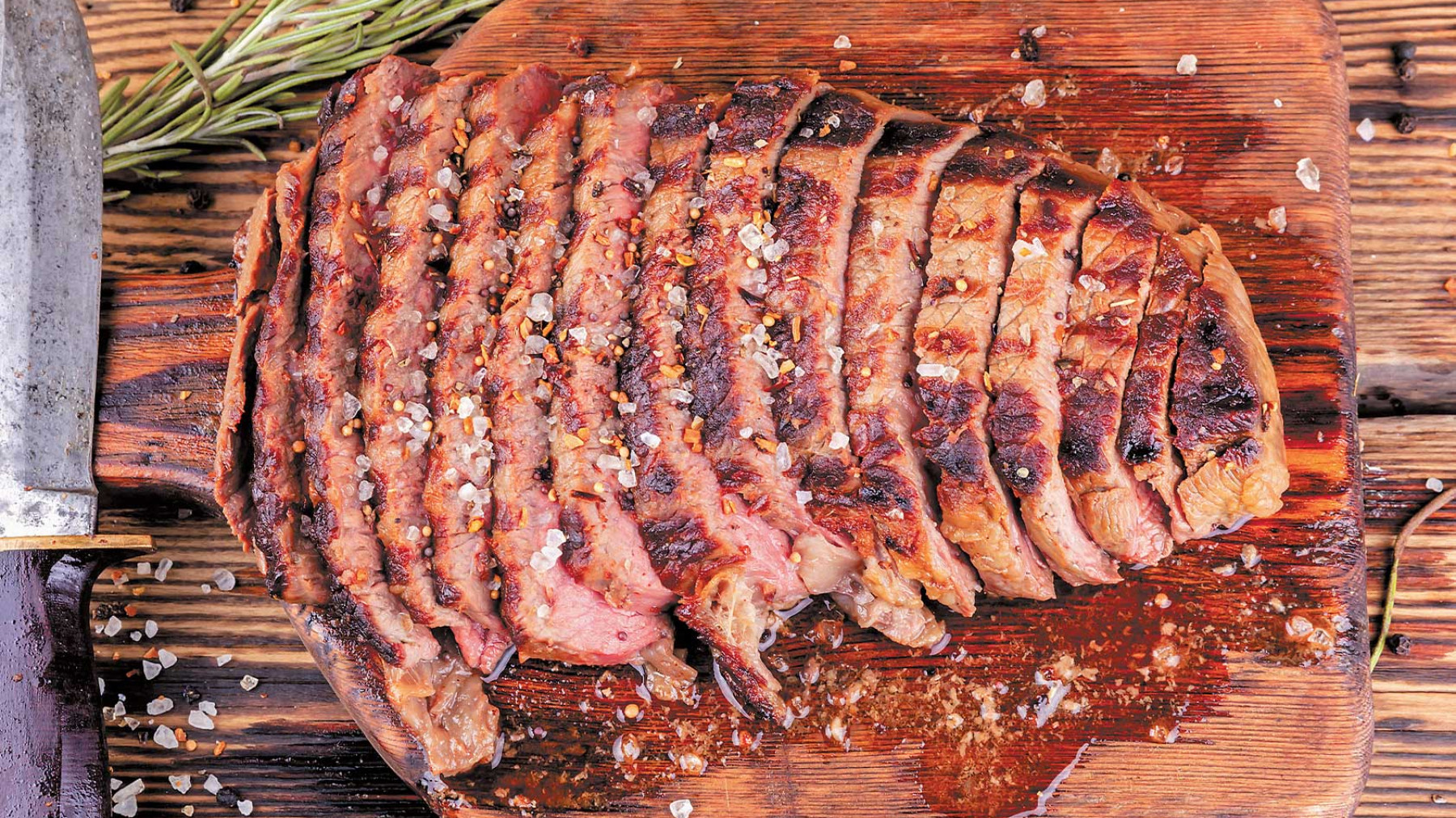 Matambre con glaze de cebolla y pimientas
