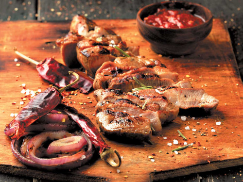 Asar de cerdo en tamarindo y chipotle