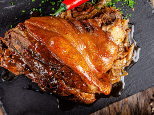 Hock de Cerdo en salsa de chiles