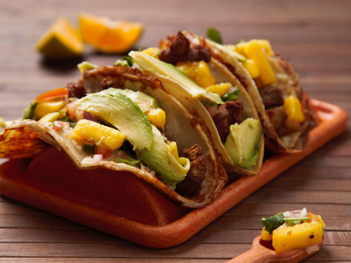 Tacos de queso con Panceta de cerdo frito