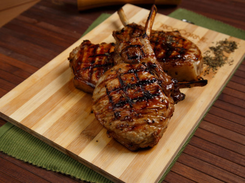 Chuletas Tomahawk en salsa balsámica dulce