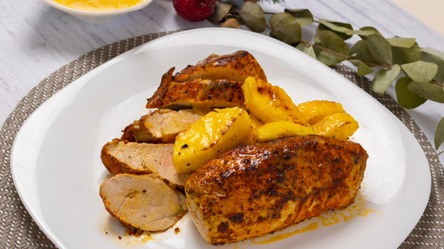Filete de cerdo con salsa de piña