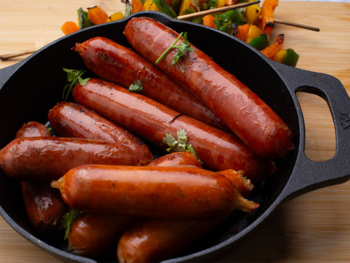 Mix de chorizos: Chorizo habanero, Chorizo ahumado y Chorizo barbacoa de Progcarne con pinchos de chiles